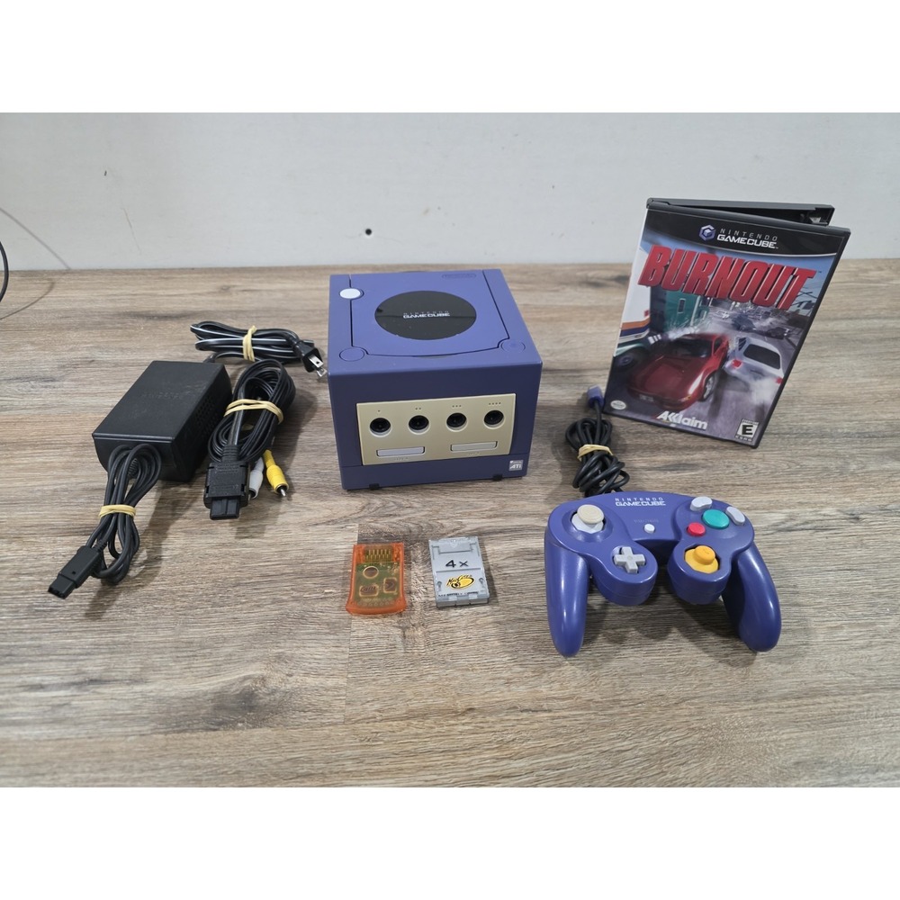 Nintendo Gamecube Indigo Console DOL-001 & Memory Cards, Controller, Game